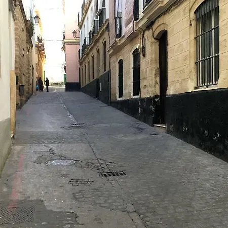 - Casa Habanera * 加的斯
