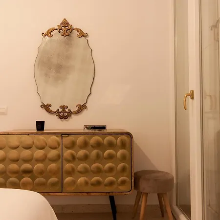 - Casa Habanera